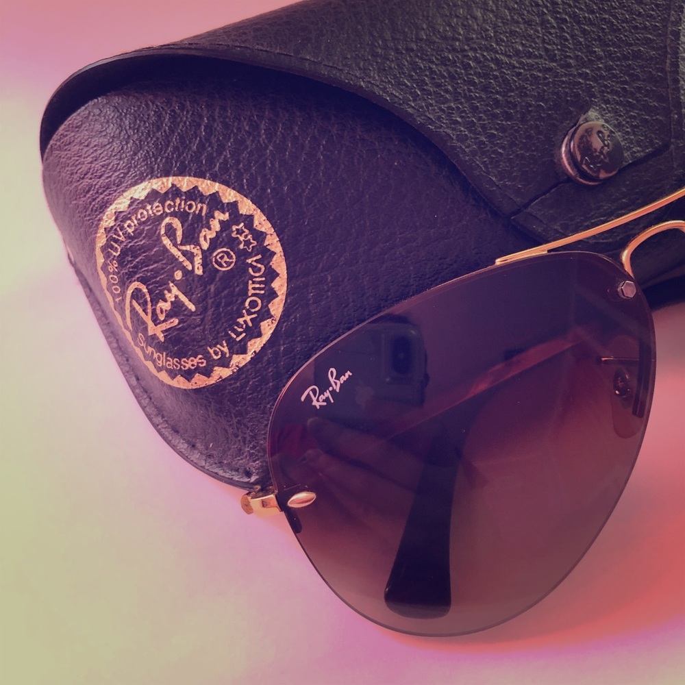 SOLD Ray-Ban Aviator Sunglasses - with case